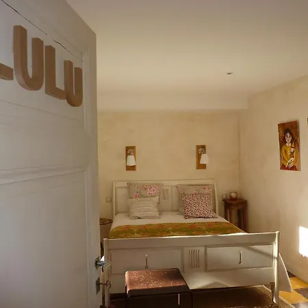 B&B L'adelie 2*